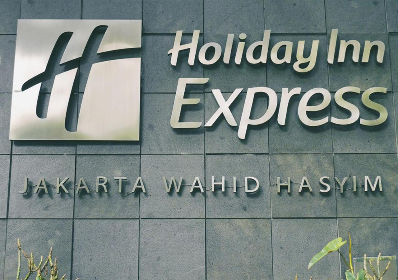 Holiday Inn Express Jakarta Wahid Hasyim By Ihg Kültér fotó