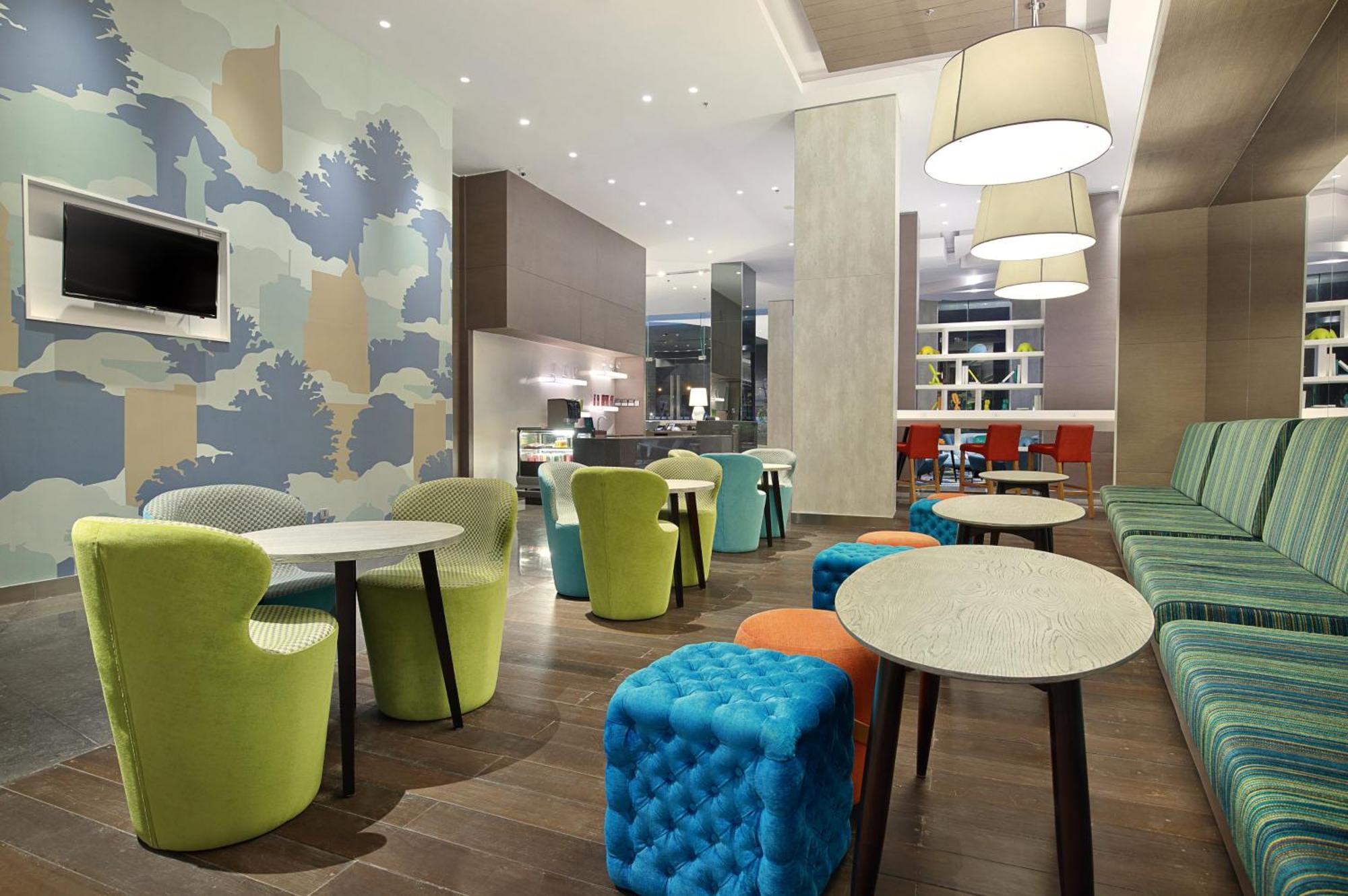Holiday Inn Express Jakarta Wahid Hasyim By Ihg Kültér fotó