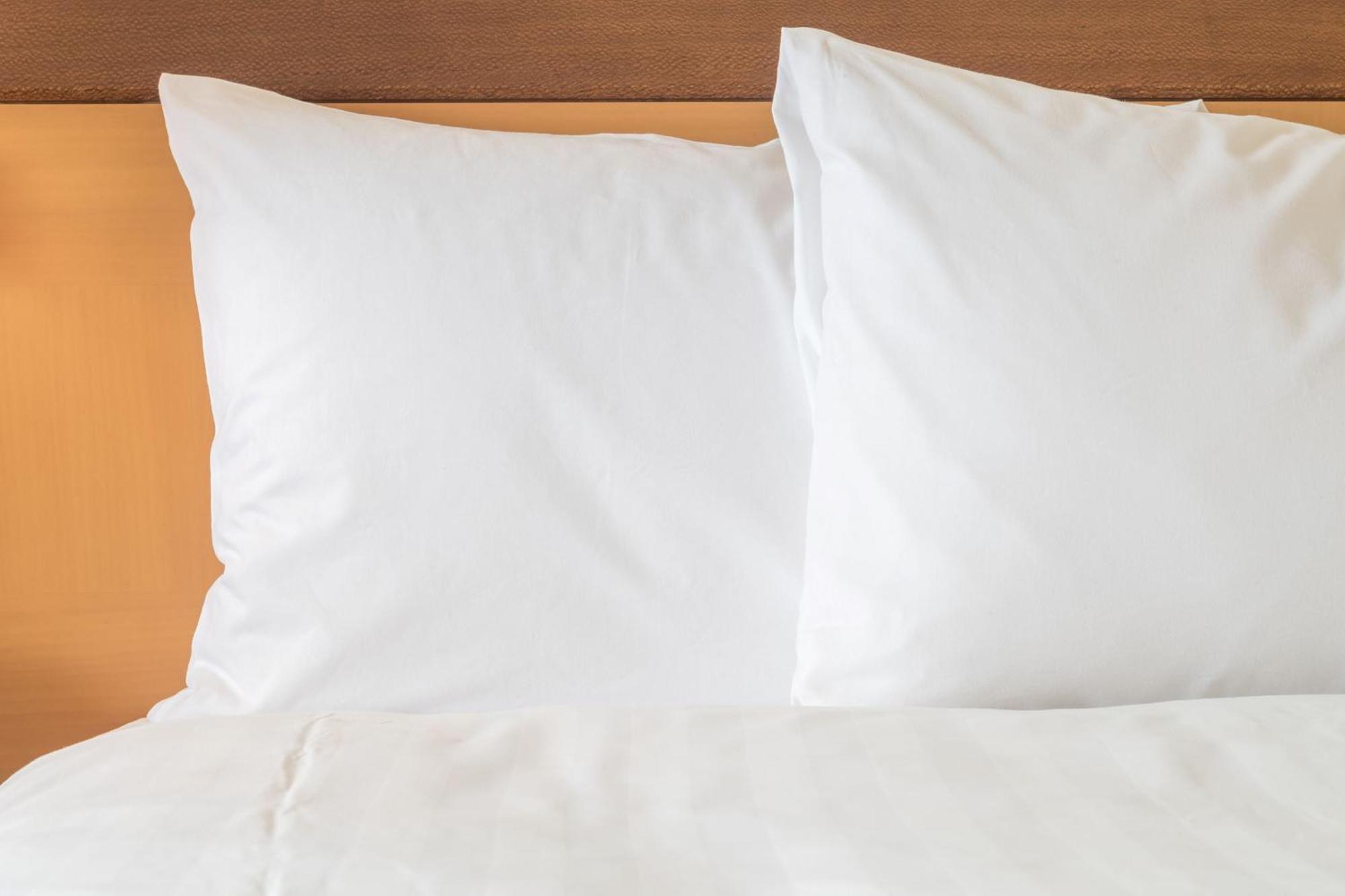 Holiday Inn Express Jakarta Wahid Hasyim By Ihg Kültér fotó